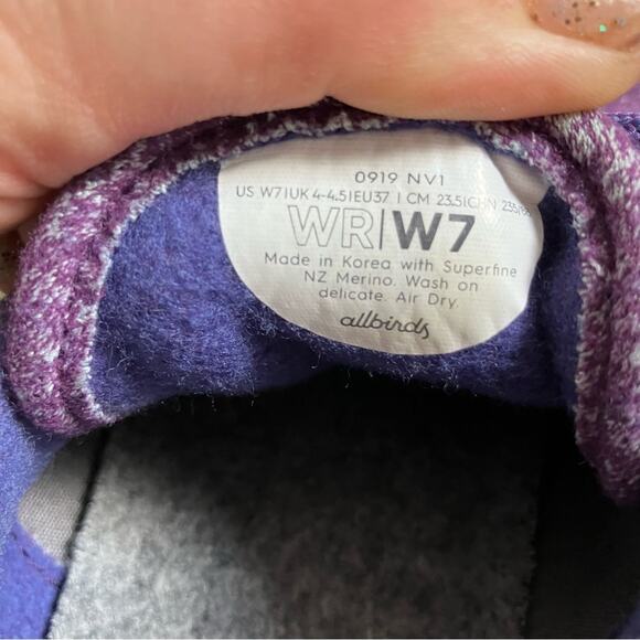 Allbirds running shoes womens 7 Wool runners purple exercise gym running - Picture 7 of 7